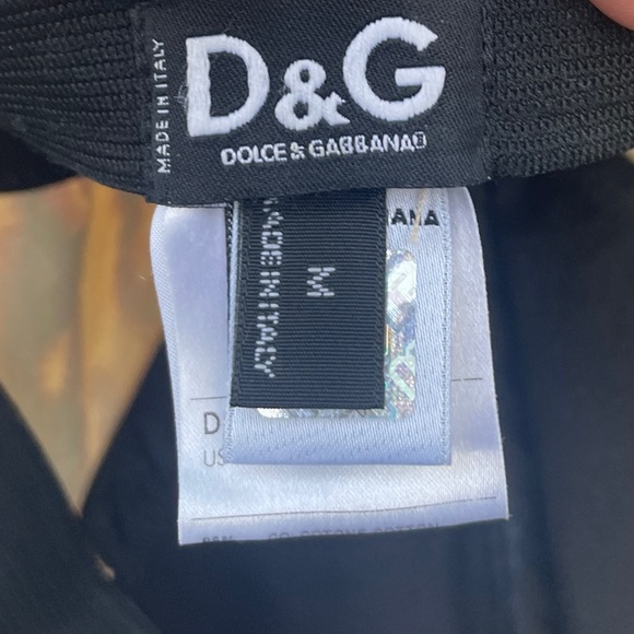 Dolce and Gabbana, AUTHENTICATED. Ball cap size Medium - Picture 7 of 11